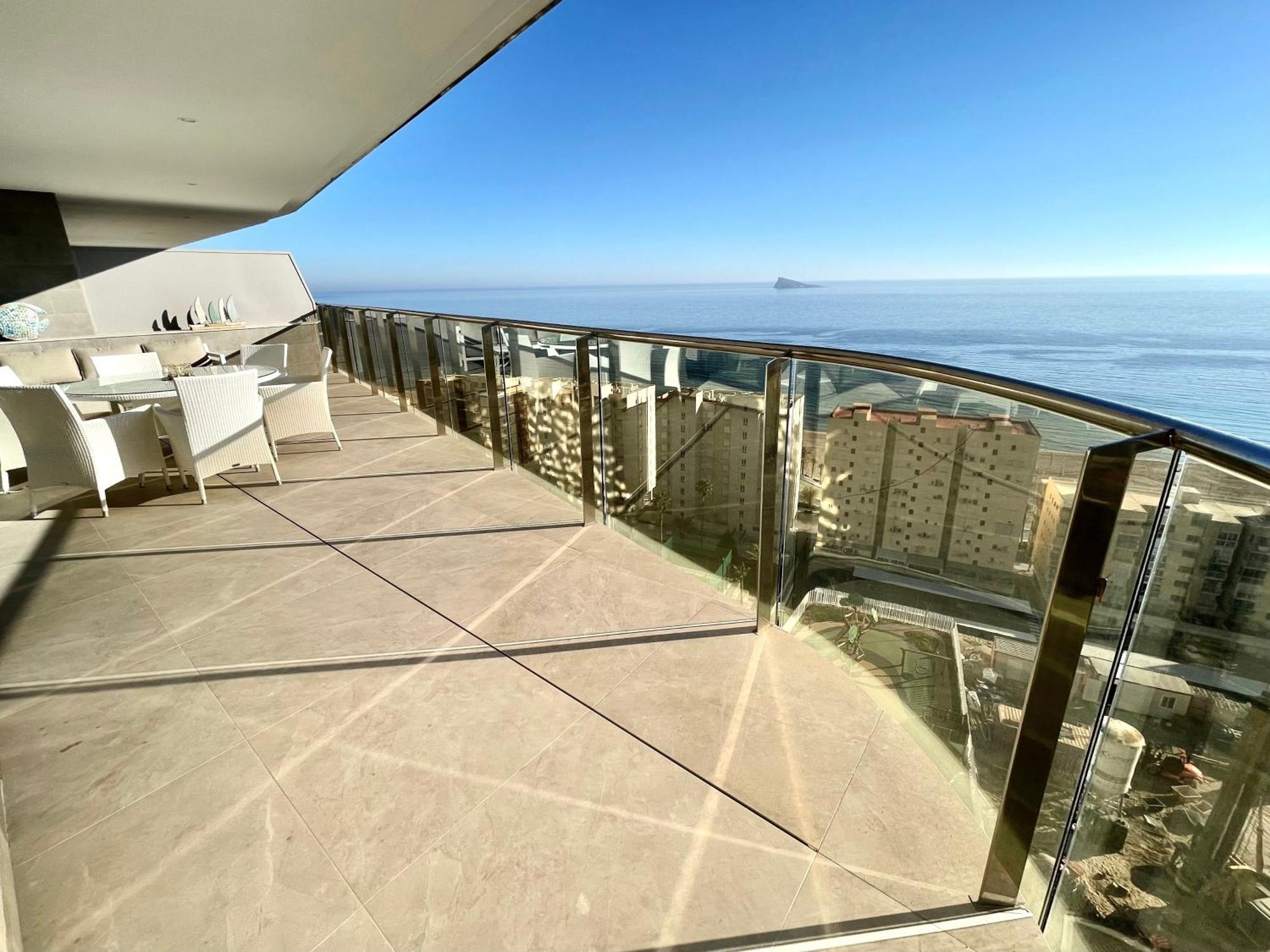 Luxury Apartment Sunset Cliffs ベニドルム エクステリア 写真